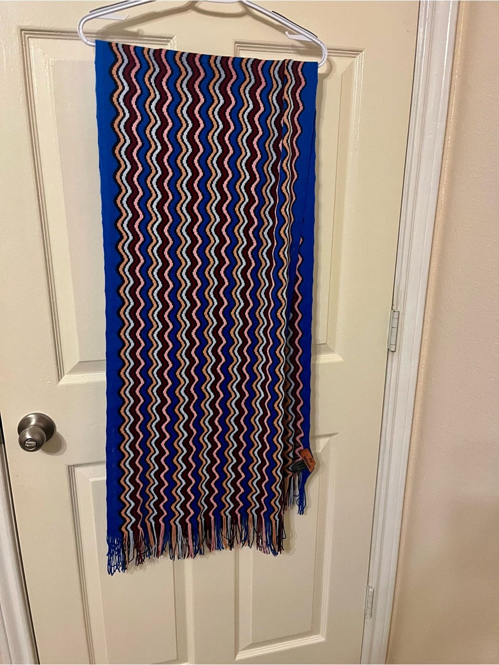Missoni Women Zig-Zag Motif Scarf.